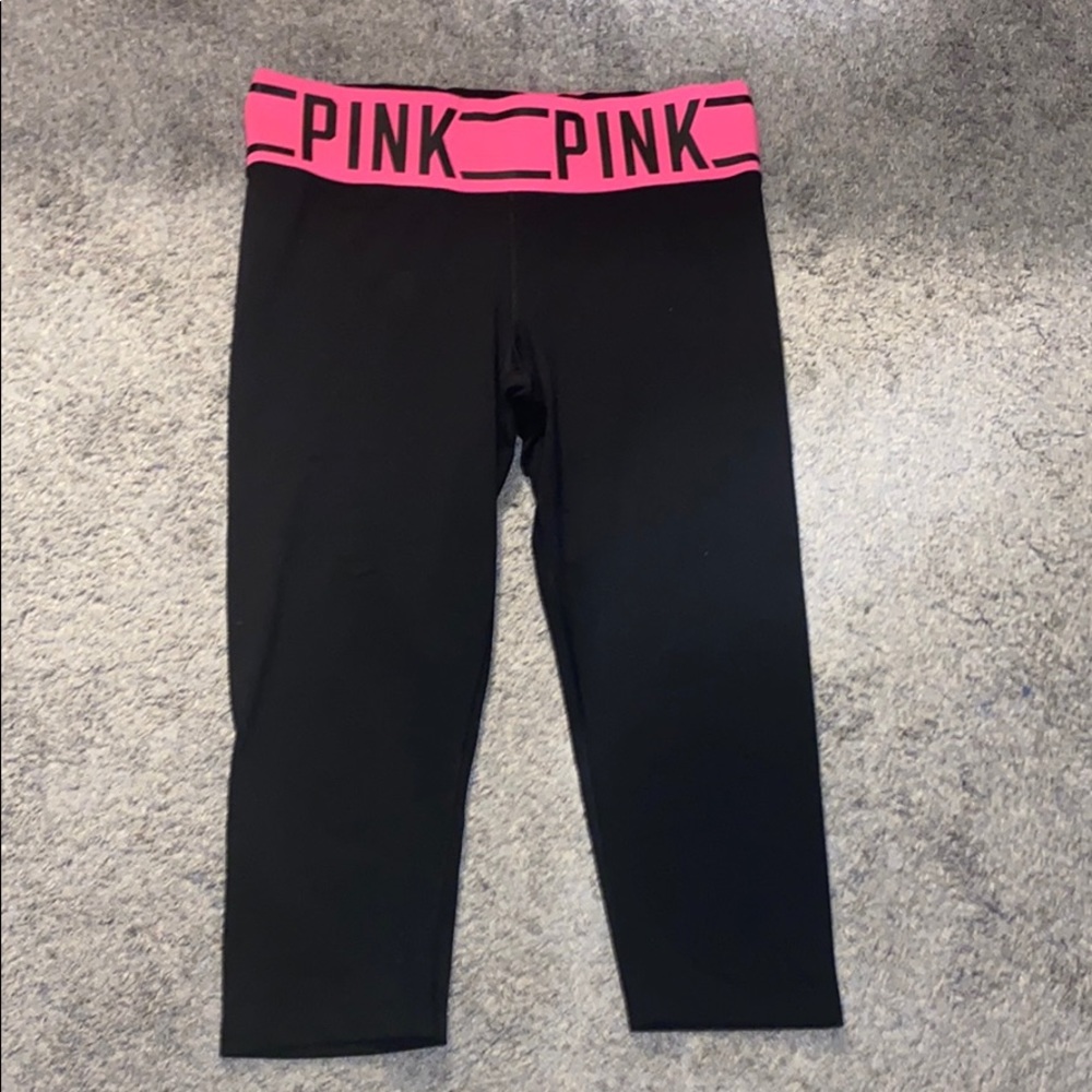 VS Pink cropped yoga pants.